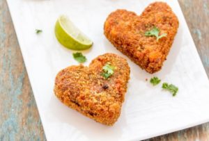 bolinho vegano salgado com grão-de-bico